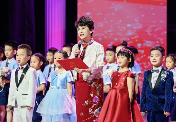 聚合财富 让幼儿学会爱的重要一课，这场爱心接力已传承18年